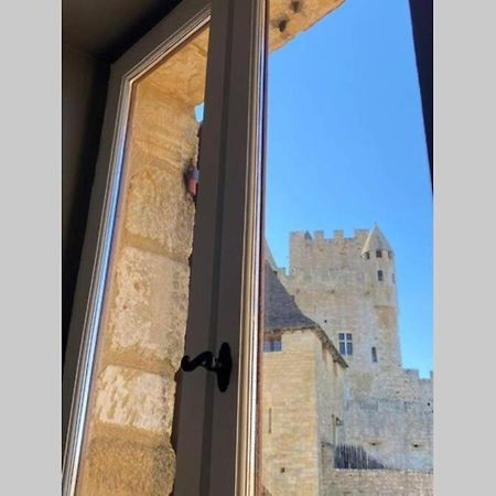 La Croquante Face Au Chateau ベナック・エ・カズナック エクステリア 写真